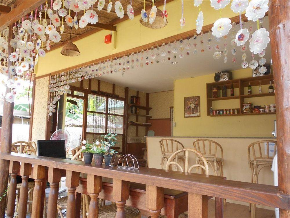 Tia Mers Guest House Puerto Princesa Bagian luar foto