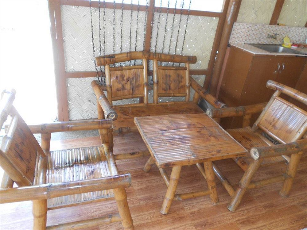 Tia Mers Guest House Puerto Princesa Bagian luar foto